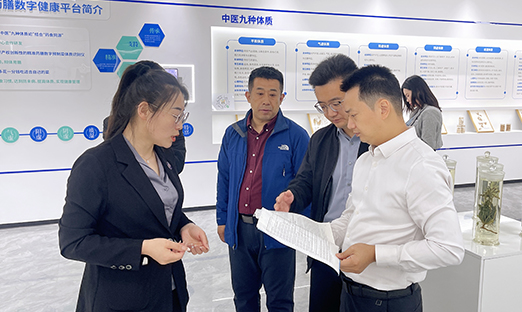 ��ɽ�����̿�����ݰ��PG�ͽ�Ů������������������������̽��ҵ�ں��»�Ե