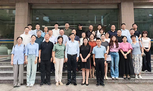 ����PG�ͽ�Ů���������ΰ���ʡ�������칤ҵͬ�����µ�λ